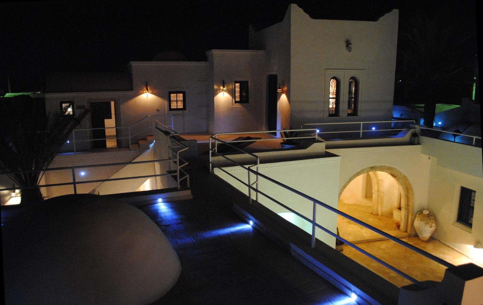 Bed & Breakfast Dar Ennour Djerbahood Erriadh